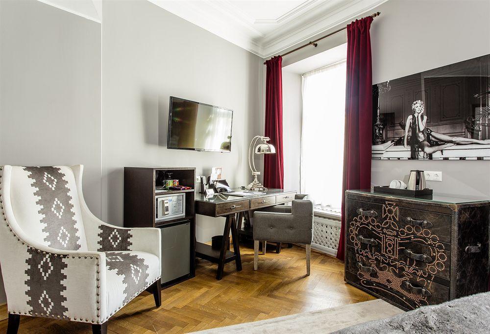 St. Petersbourg Hotel - Small Luxury Hotels Of The World Tallinn Eksteriør bilde